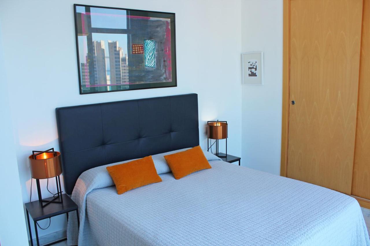 Skyline 20 Apartamento De Lujo Con Terraza Privada Y Vistas Al Mar Benidorm Dış mekan fotoğraf